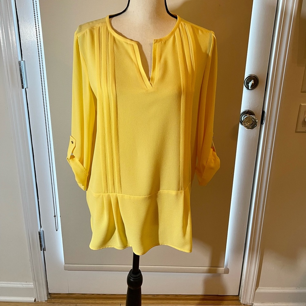 Chaus Beautiful Blouse!!